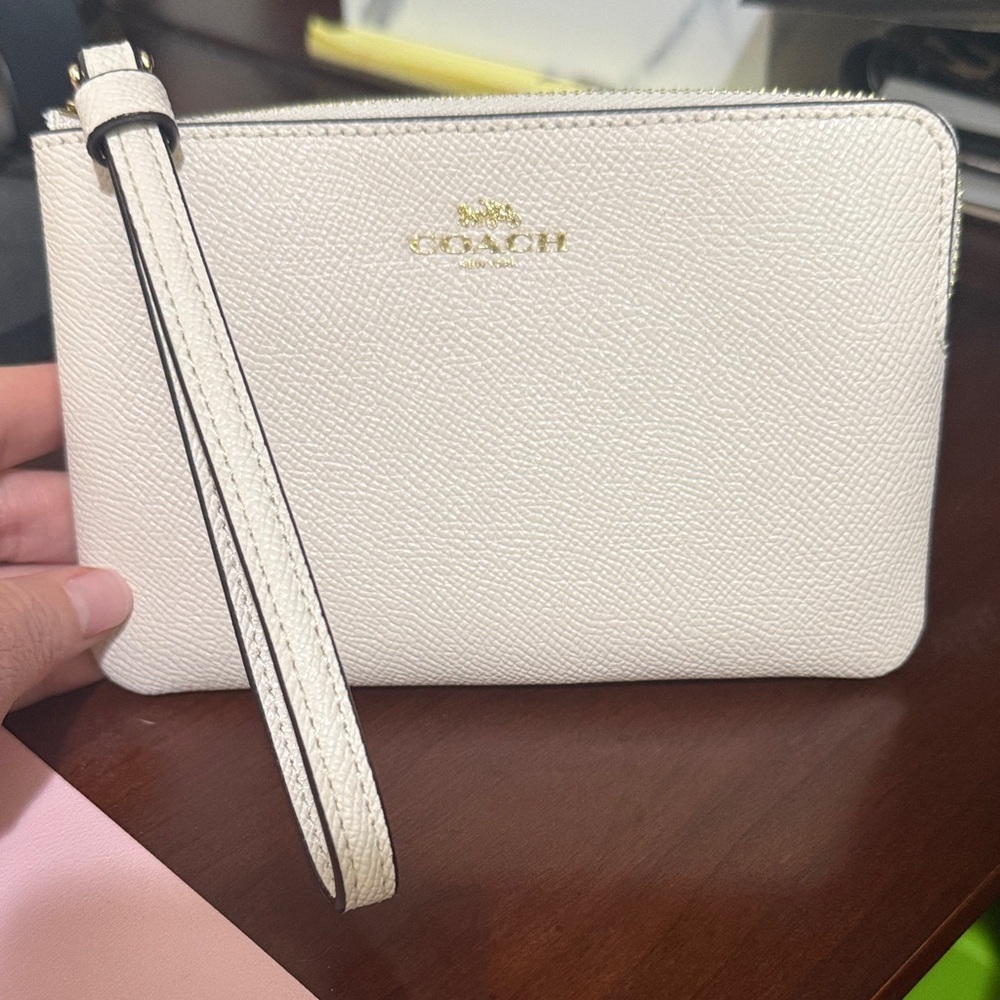 NWT Coach Wristlet in Chalk with Gold Logo